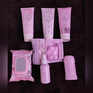 Pink Vanilla Bath & Body Set
